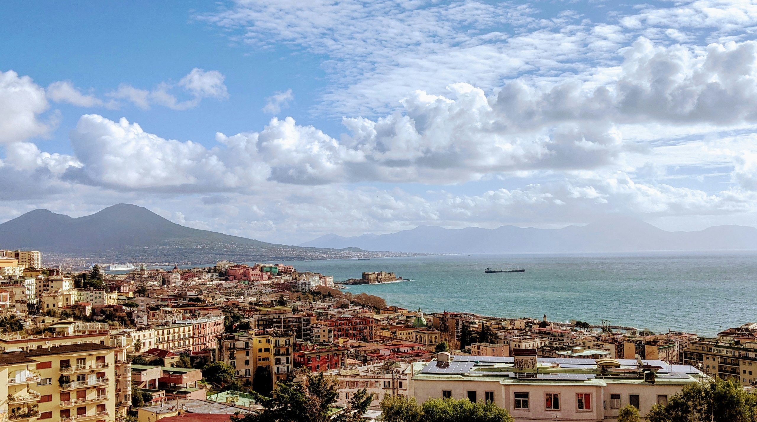 Naples travel guide