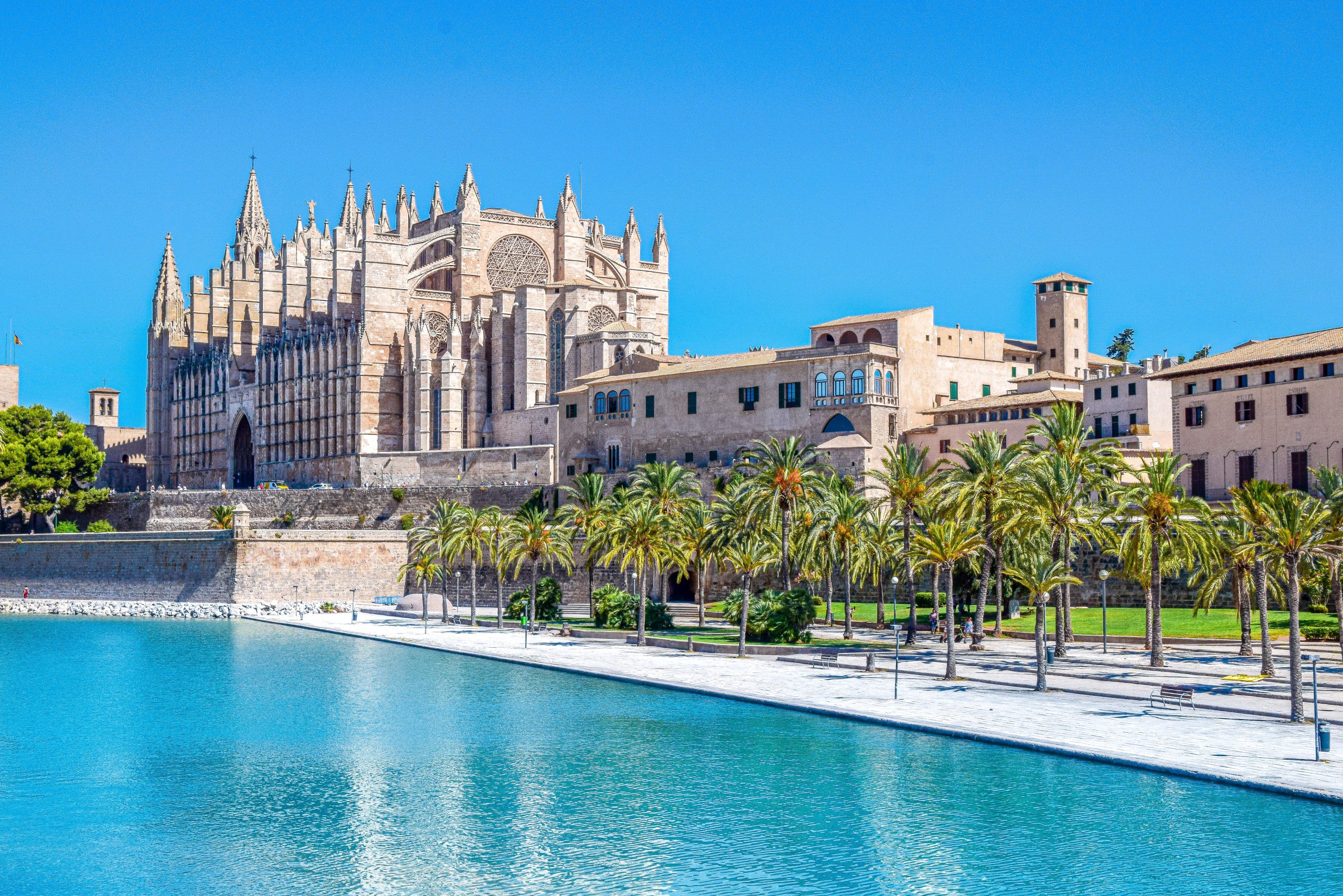 Palma de Mallorca travel guide