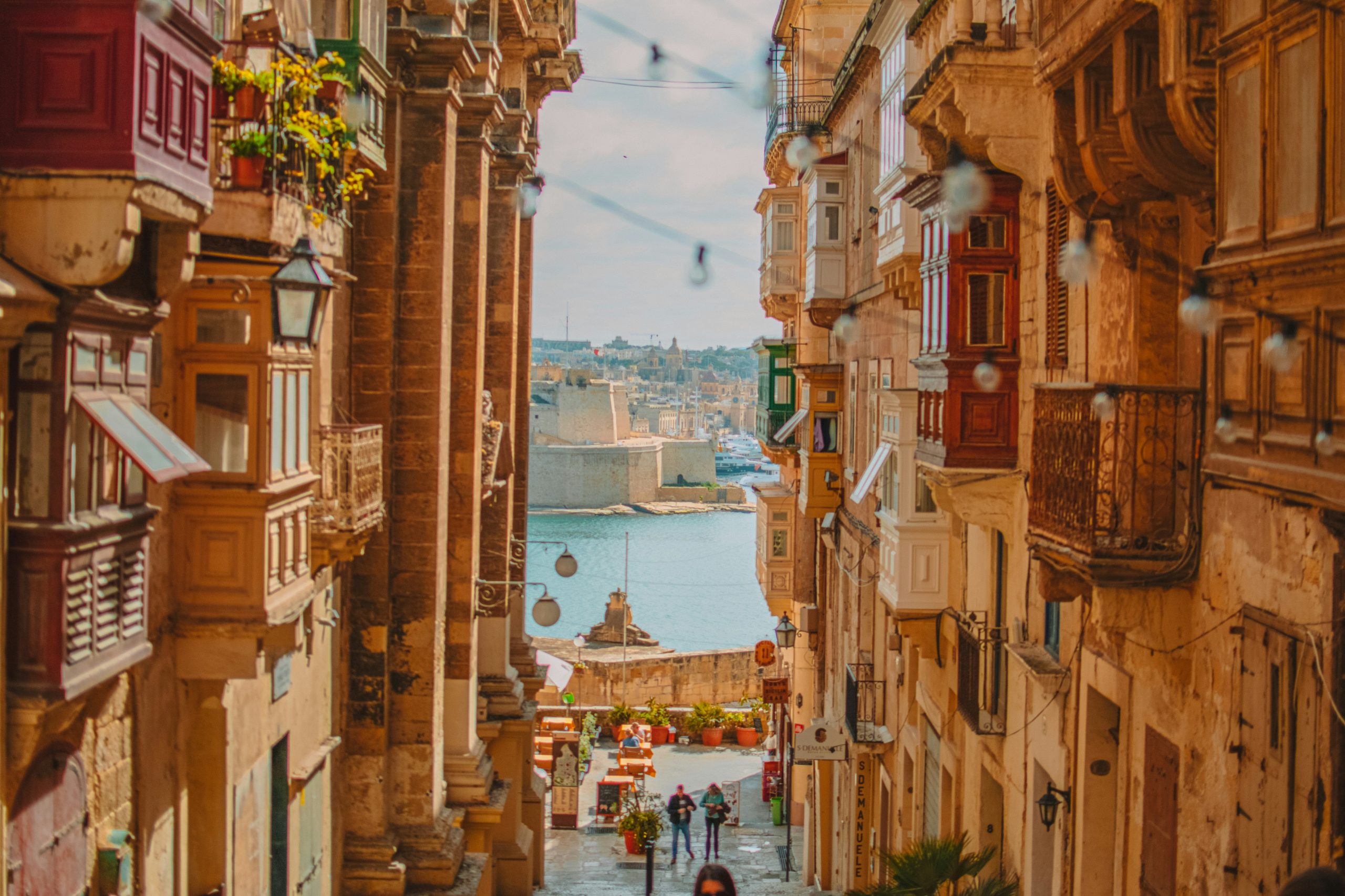 Valletta travel guide