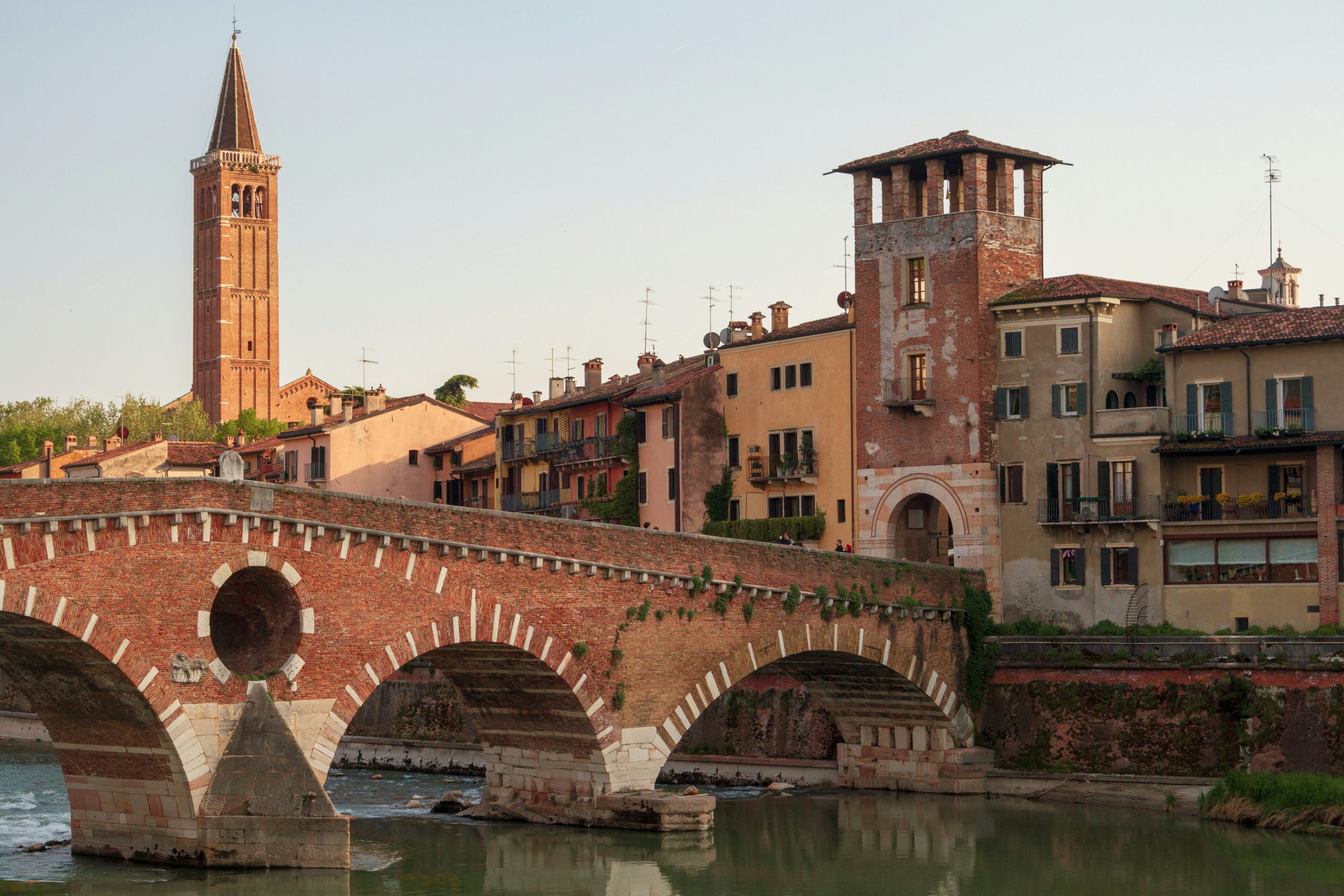 Verona travel guide